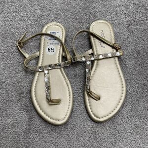 Madeline Stuart Embellished Rhinestones Leather Sandals Women 6.5M Gold Metallic